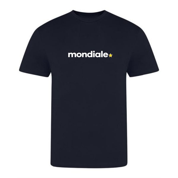 Mondiale T-shirt - Deep Navy in action.