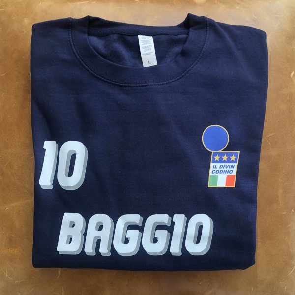Italia ‘94 Baggio Sweatshirt in action.